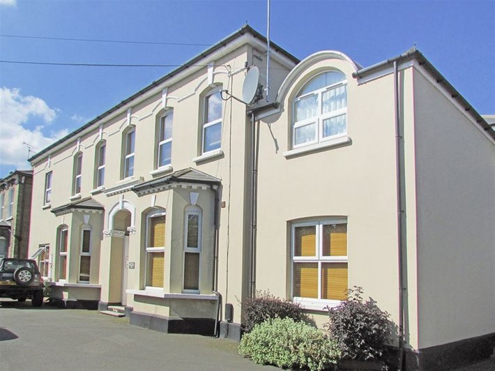 North Cray Road, Bexley, DA5 3NA